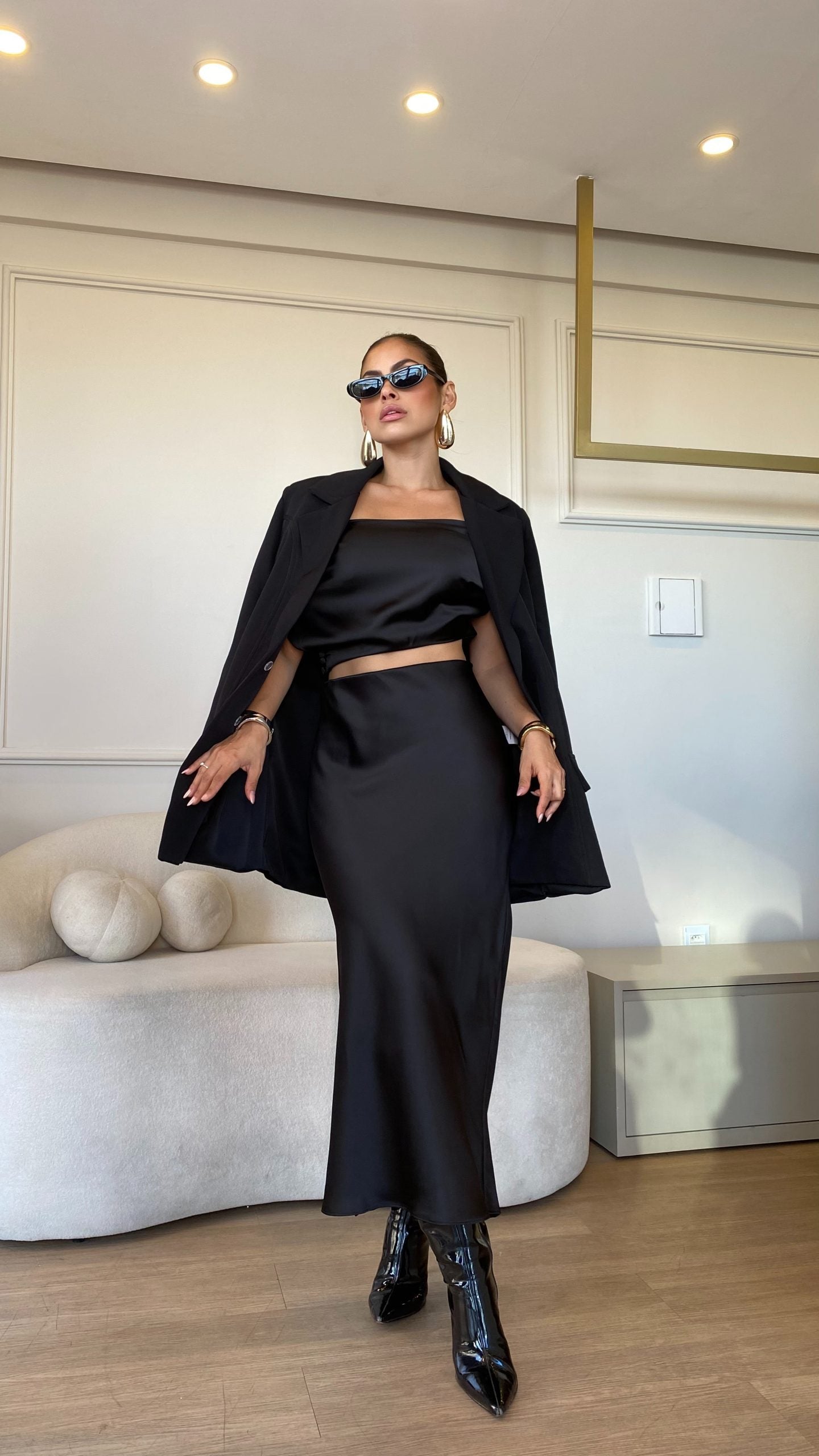 Saia Astrid Preta - Imagem 2