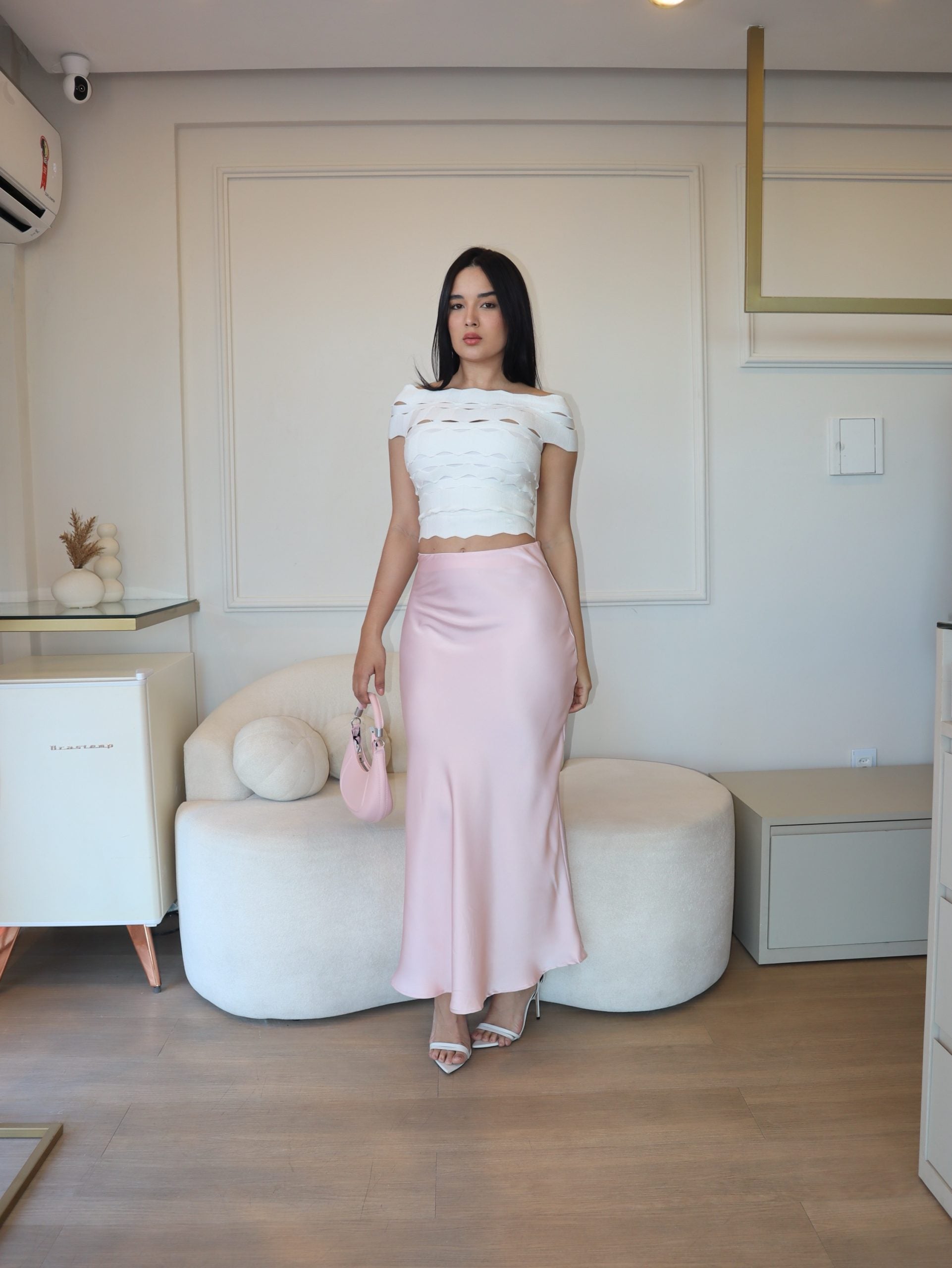 Saia Emilia Cetim Rosa - Imagem 3